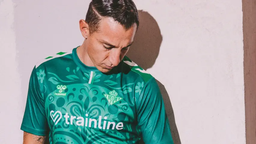 Real Betis lanza colección de Día de Muertos con Andrés Guardado como protagonista | X: @RealBetis
