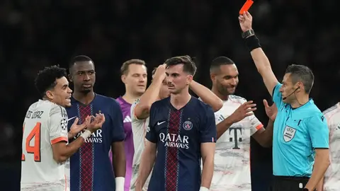 Toni Kroos sale en defensa de Luis Díaz tras expulsión en Champions: 'No era roja'