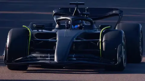 Checo Pérez destroza marca de Max Verstappen en Imola con auto dos años más viejo