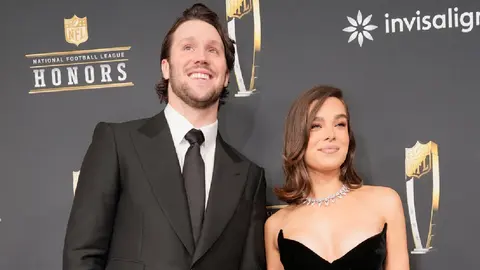 ¡Bebé en camino! Josh Allen y Hailee Steinfeld anunciaron la noticia en redes sociales