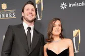 ¡Bebé en camino! Josh Allen y Hailee Steinfeld anunciaron la noticia en redes sociales