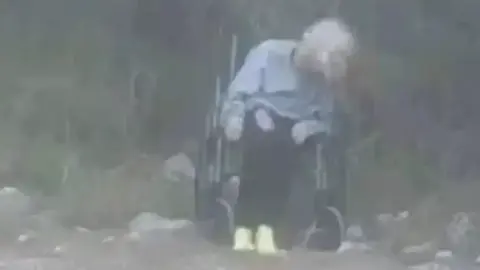 Identifican a la abuelita abandonada en la carretera de Matamoros: quién es y cómo sigue su caso