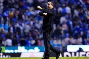 Efraín Juárez acerca de la posible inhabilitación a Carrasquilla: "Que se dejen de joder, es futbol"