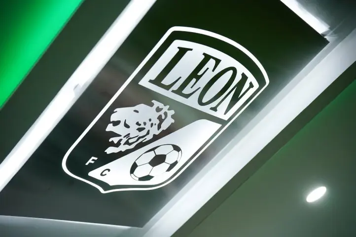 León | IMAGO 7