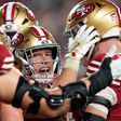49ers se sobreponen a tres intercepciones de Brock Purdy y vencen a los Panthers