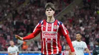 'Hormiga' González se convierte en el 7mo jugador de Chivas en marcar un ‘Hat-trick’ en Clásico Tapatío