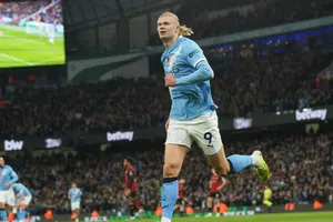 Erling Haaland 'minimiza' su nivel y niega estar a la altura de Messi o Cristiano Ronaldo