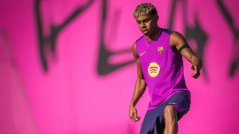 Lamine Yamal lanza dardo al Real Madrid previo al Clásico: 'Roban y se quejan'