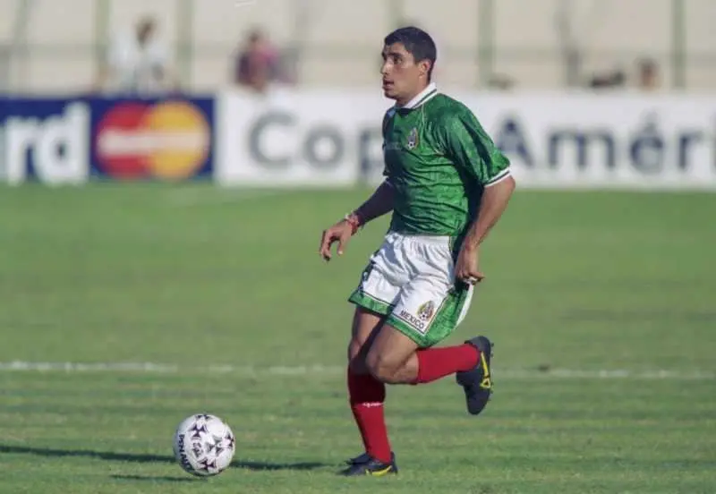 Exfutbolista Salvador Carmona | Mexsport.