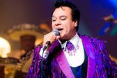 Juan Gabriel GRATIS en el Zócalo: Anuncian proyección de su primer concierto en Bellas Artes