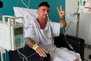 Shiky reaparece desde el hospital tras cirugía: “me desentubaron en la mañanita”