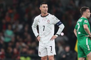 Portugal cae ante Irlanda y posterga su clasificación al Mundial; Cristiano Ronaldo fue expulsado