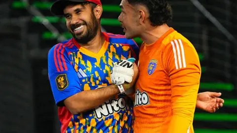 ¡Se acabó! Kings League le dice adiós a las Finales en los estadios