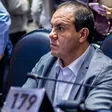 Cuauhtémoc Blanco es captado jugando pádel durante sesión de Cámara de Diputados