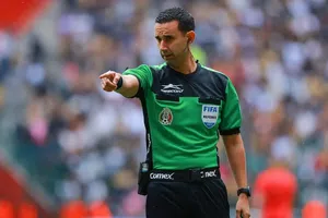 Clásico Regio: César Ramos Palazuelos es el elegido para silbar en el Rayados vs Tigres