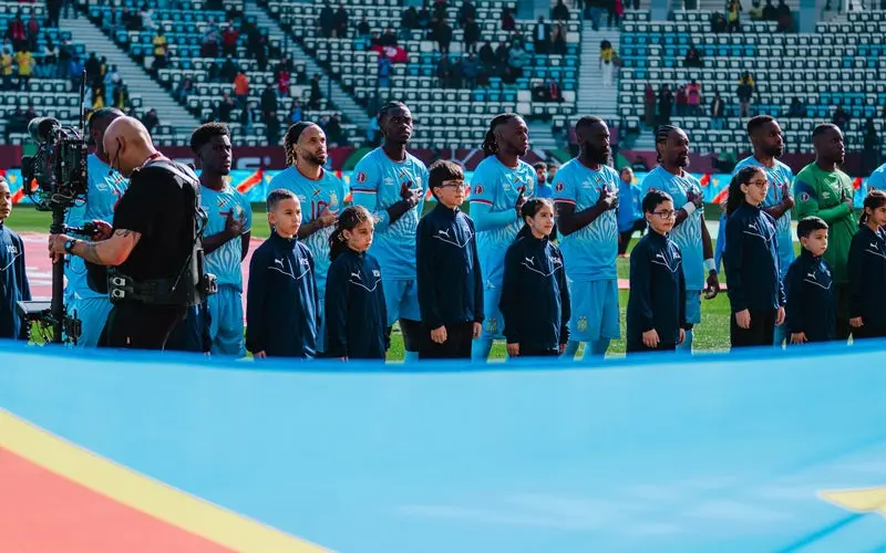 Jugadores del Congo preevio al juego I X: @FecofaRdc