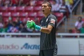 Alex Padilla, ex portero de Pumas, regresó a la titularidad con el Athletic