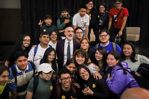 30 años de Procura: Celebran con Arthur Brooks y un mensaje claro sobre la felicidad