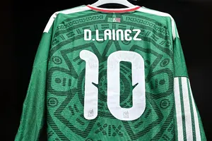 ¡De estreno! El Tri con nuevo 10 ante Uruguay