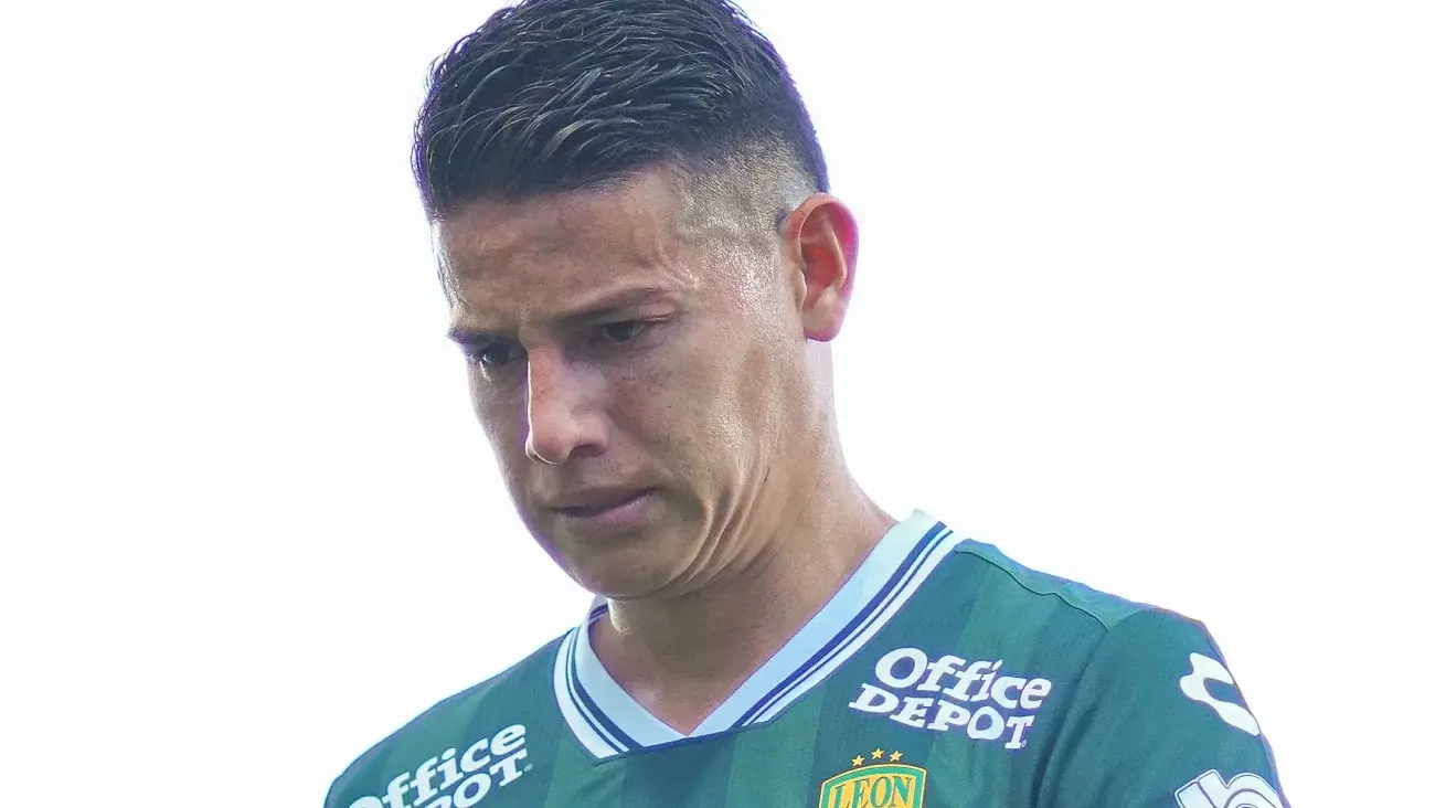 James Rodríguez con los Panzas Verdes de Léon | IMAGO7