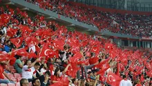 ¡Escandaloso! UEFA y Turquía investigan a más 150 árbitros por apuestas