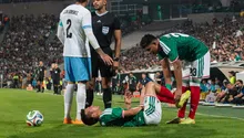 Hirving Lozano sale lesionado en duelo de la Selección Mexicana; Gilberto Mora ingresó de cambio