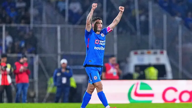 ¿Desprecian a Nacho? Revelan que en Cruz Azul veían viejo a Rivero