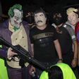 Prohíben disfraces alusivos al crimen organizado durante Halloween; habrá multas para quien los use