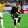México mejora pero no pasa del empate ante Ecuador y se va entre abucheos