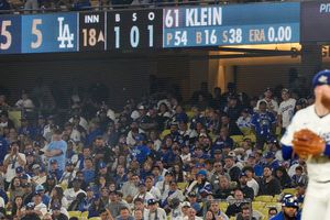 18 entradas de historia: Dodgers y Blue Jays igualan el récord del juego más largo en Serie Mundial