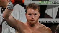 Canelo Álvarez recupera el trono en el ranking de The Ring tras el adiós de Crawford