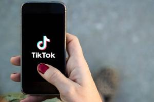 ¡ALERTA! Así usan tutoriales falos de TikTok para robar tu información