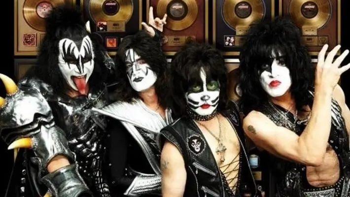 Adiós a Ace Frehley: Kiss recuerda a su guitarrista como un “soldado del rock”