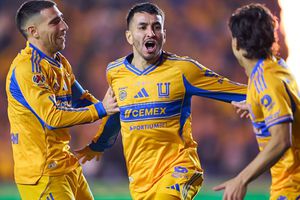 Ángel Correa hace historia en la Liga MX: primer campeón del mundo en marcar en una Final