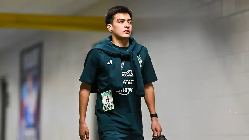 El curioso elogio de Alex Aguinaga a Gilberto Mora: “Es un descarado”