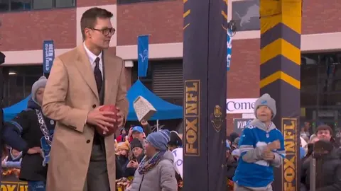 "Atrapa el maldito el balón": Recuerdan a Tom Brady ‘desliz’ con pequeño aficionado