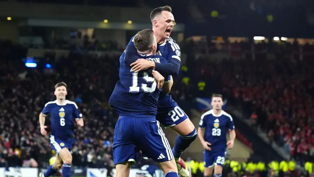 Escocia vence 4-2 a Dinamarca y sella su boleto al Mundial | AP