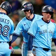 Blue Jays vencieron a los Marineros 8-2 para empatar la serie en el Juego 4
