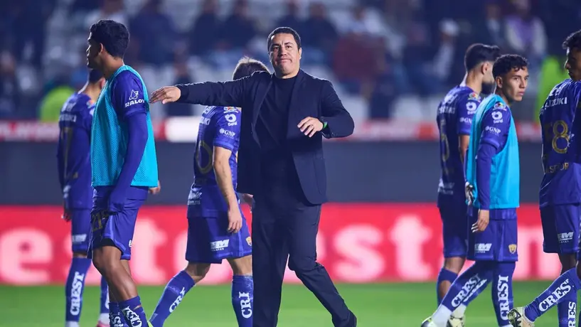 Efraín Juárez quiere seguir en Pumas y descarta que interés de Celtic haya afectado