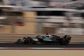 George Russell domina la FP3 en Abu Dhabi con un margen mínimo sobre Lando Norris