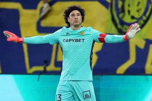 Guillermo Ochoa deja arco en cero en victoria del AEL Limassol