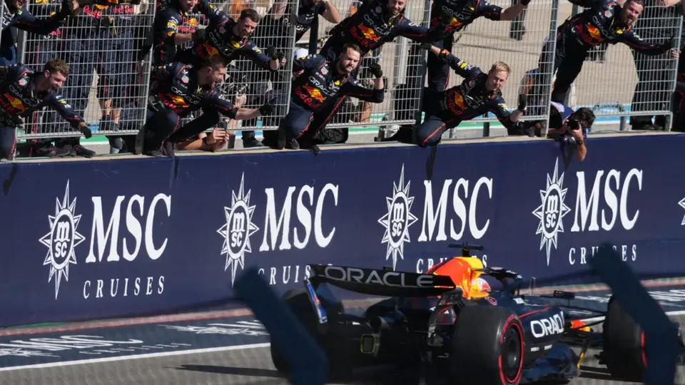 ¡Acecha la punta! Max Verstappen gana el GP de Estados Unidos y recorta distancias con los McLaren