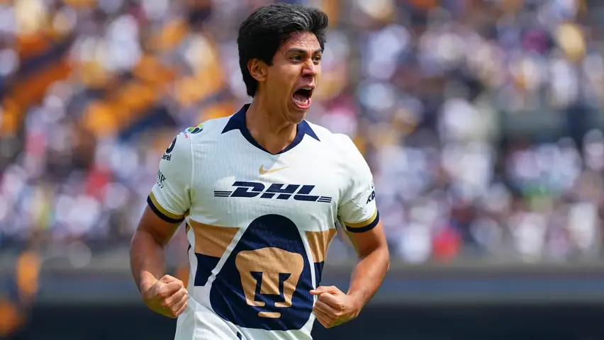 ¡Se queda! JJ Macías renueva un año más con Pumas, según reportes | IMAGO7