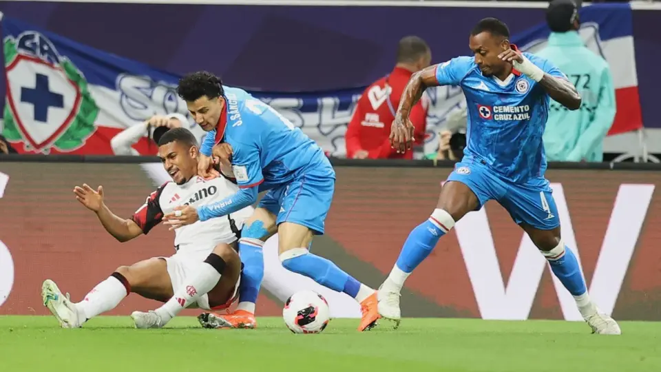 ¡Con las manos vacías! Cruz Azul cae ante Flamengo y queda fuera en la Copa Intercontinental 2025
