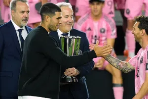 Carlos Alcaraz se une a Messi en los festejos del campeonato de la Conferencia Este de la MLS