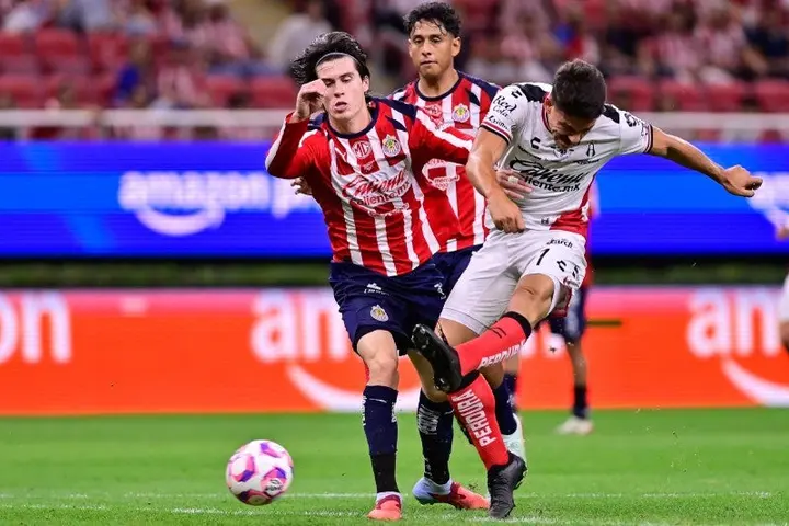 Diego Campillo vive un gran momento con Chivas| MEXSPORT