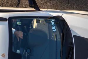 Uber ya puede recoger pasajeros en aeropuertos