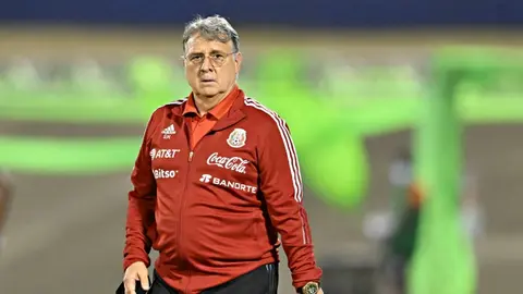 César Montes le quita responsabilidad al Tata Martino por el fracaso de Qatar 2022: “No fue su culpa”