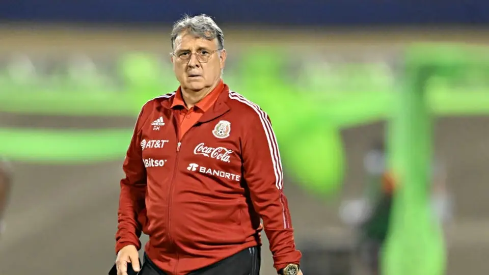 César Montes le quita responsabilidad al Tata Martino por el fracaso de Qatar 2022: “No fue su culpa”