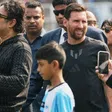 ¡Bolita! La visita de Lionel Messi a India genera errores por la emoción